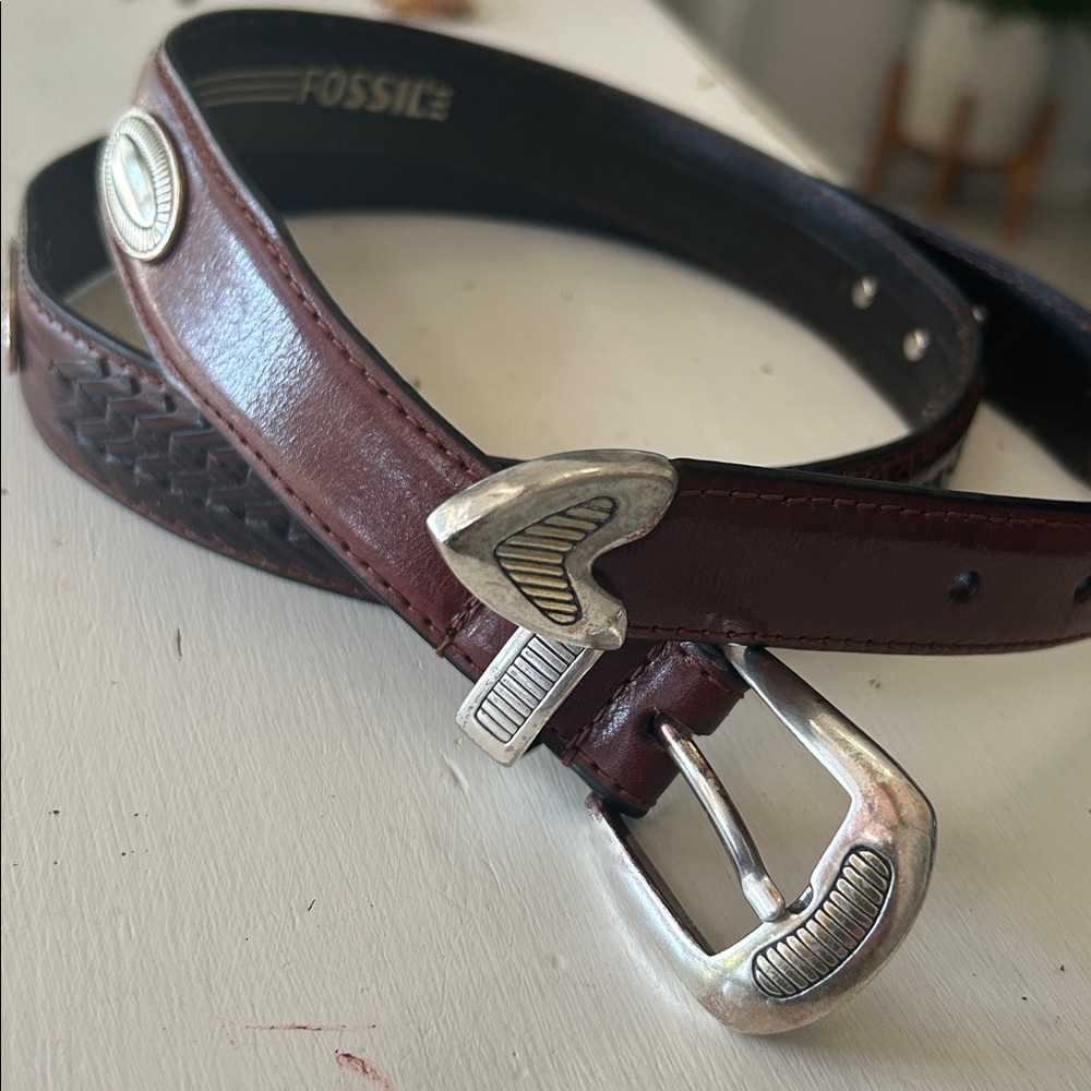 Fossil genuine leather braided silver medallion men’s belt size 42